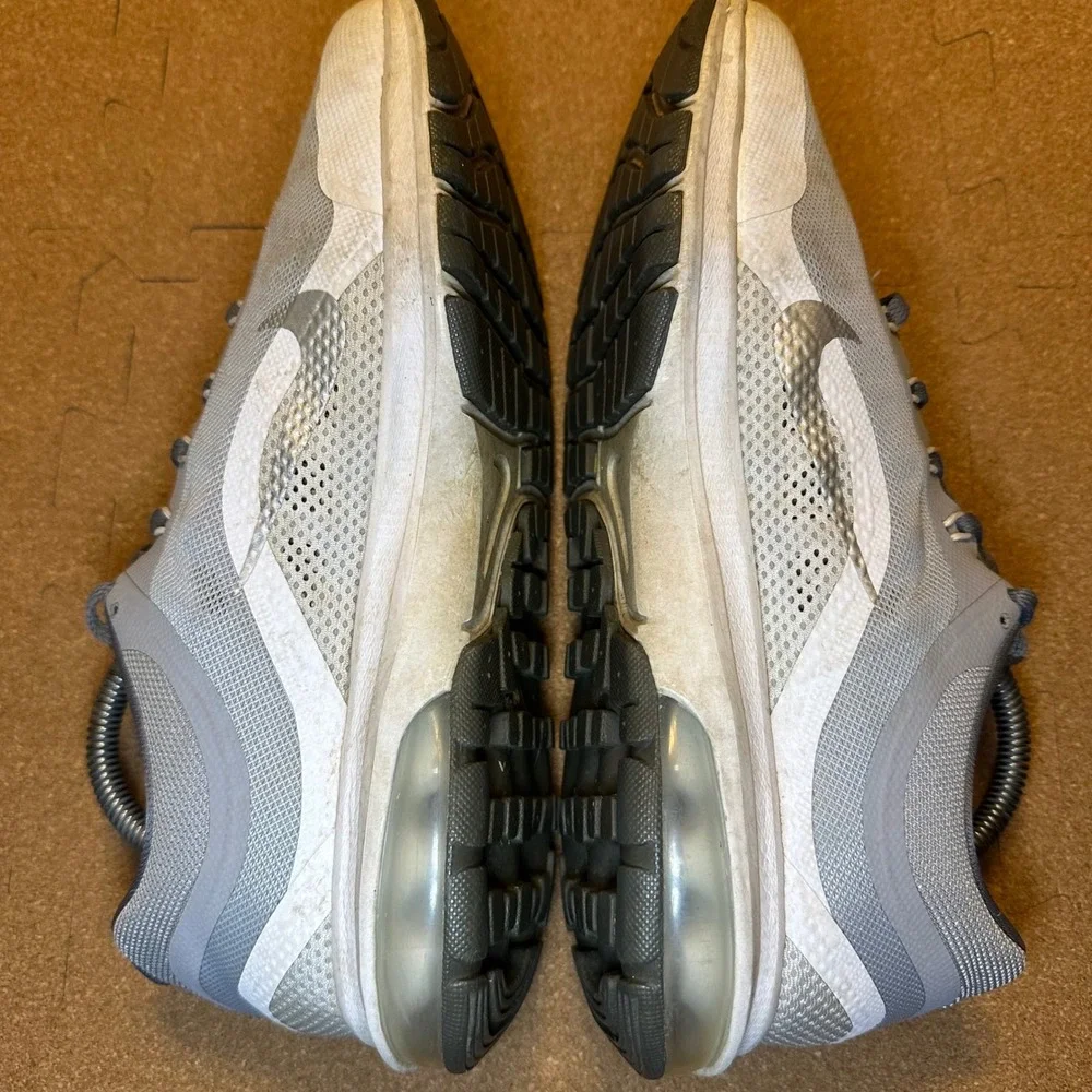 Nike Air Max Dynasty 2 Running Shoes Women 10 Grey 852445-004 Sneakers Athletic